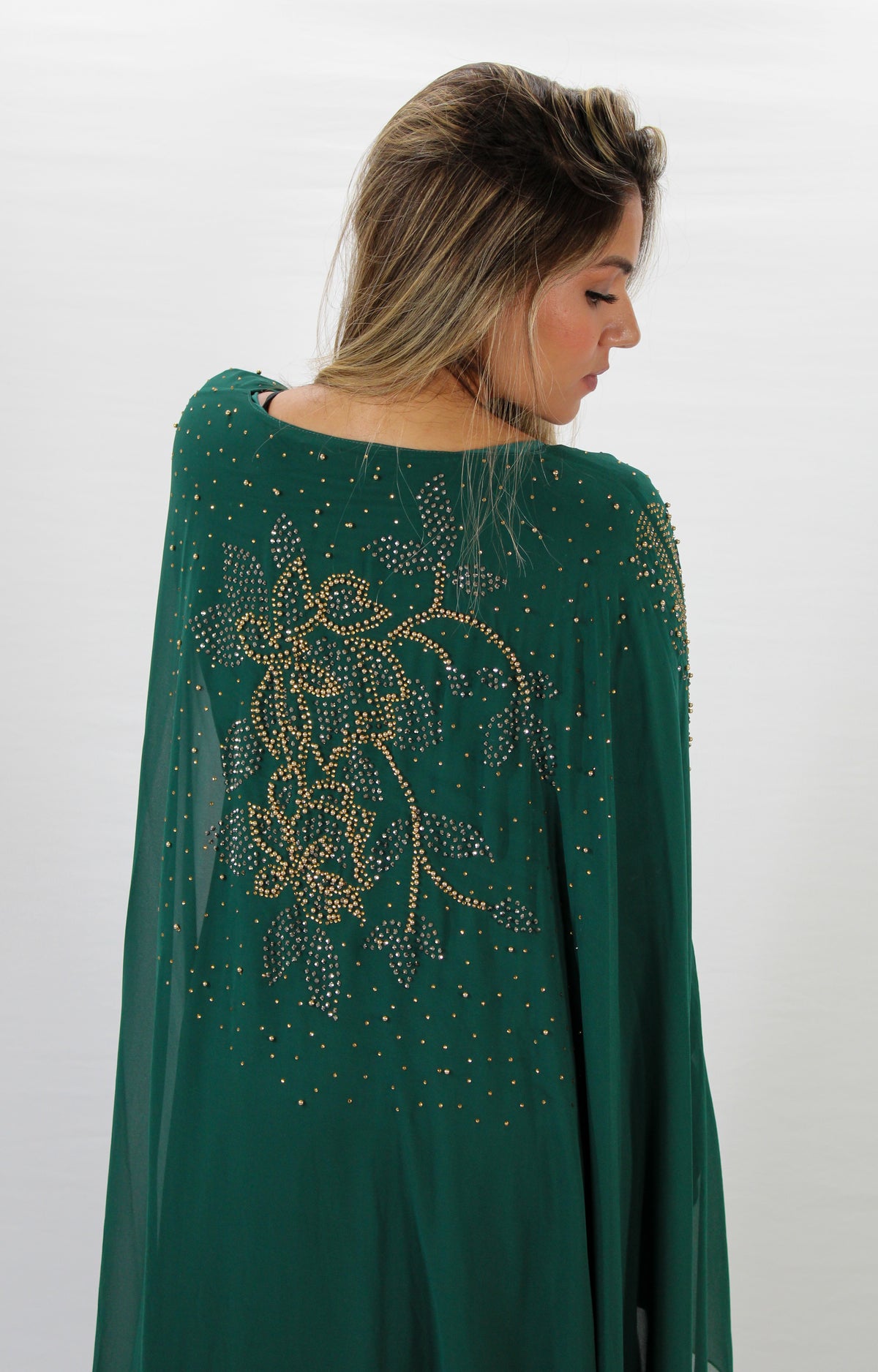 Mayada Abaya