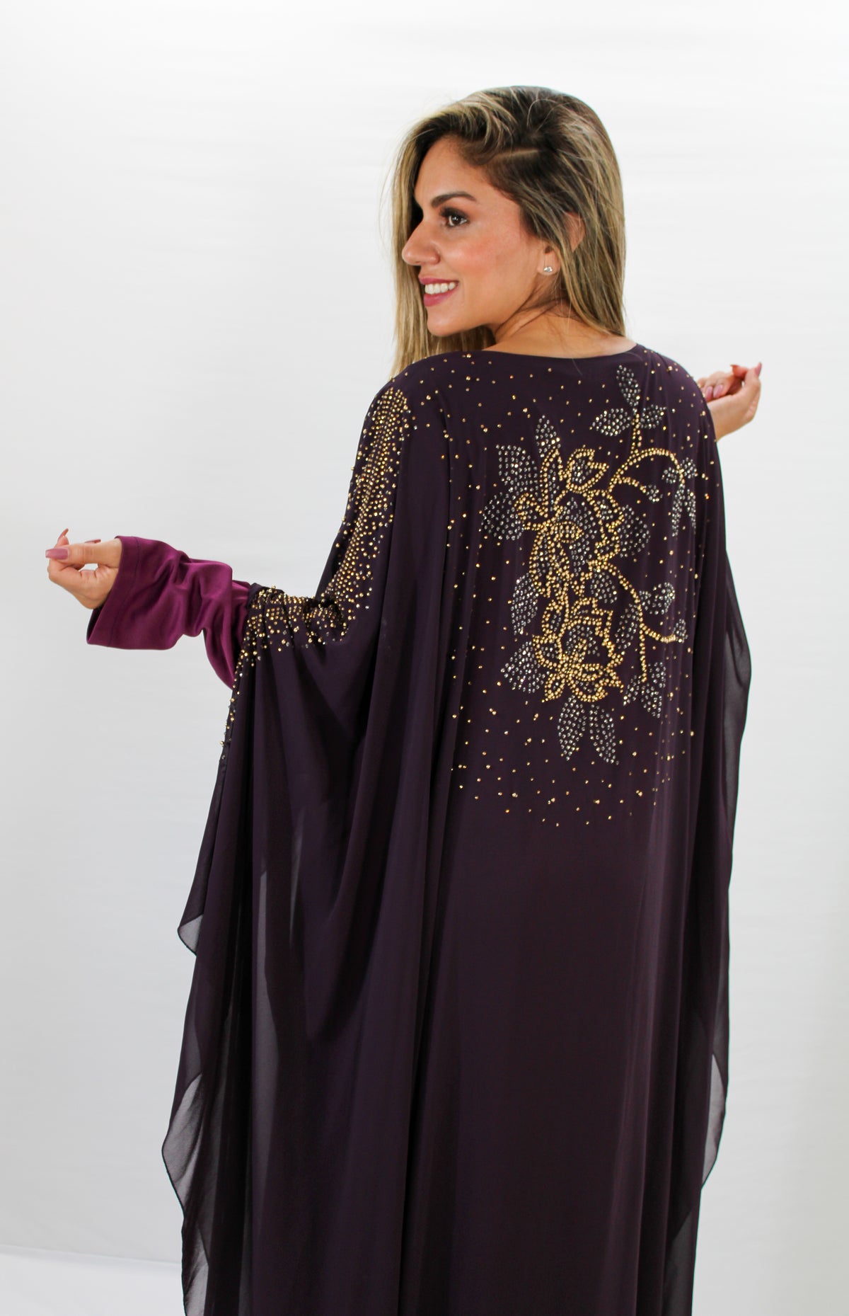 Tara Abaya