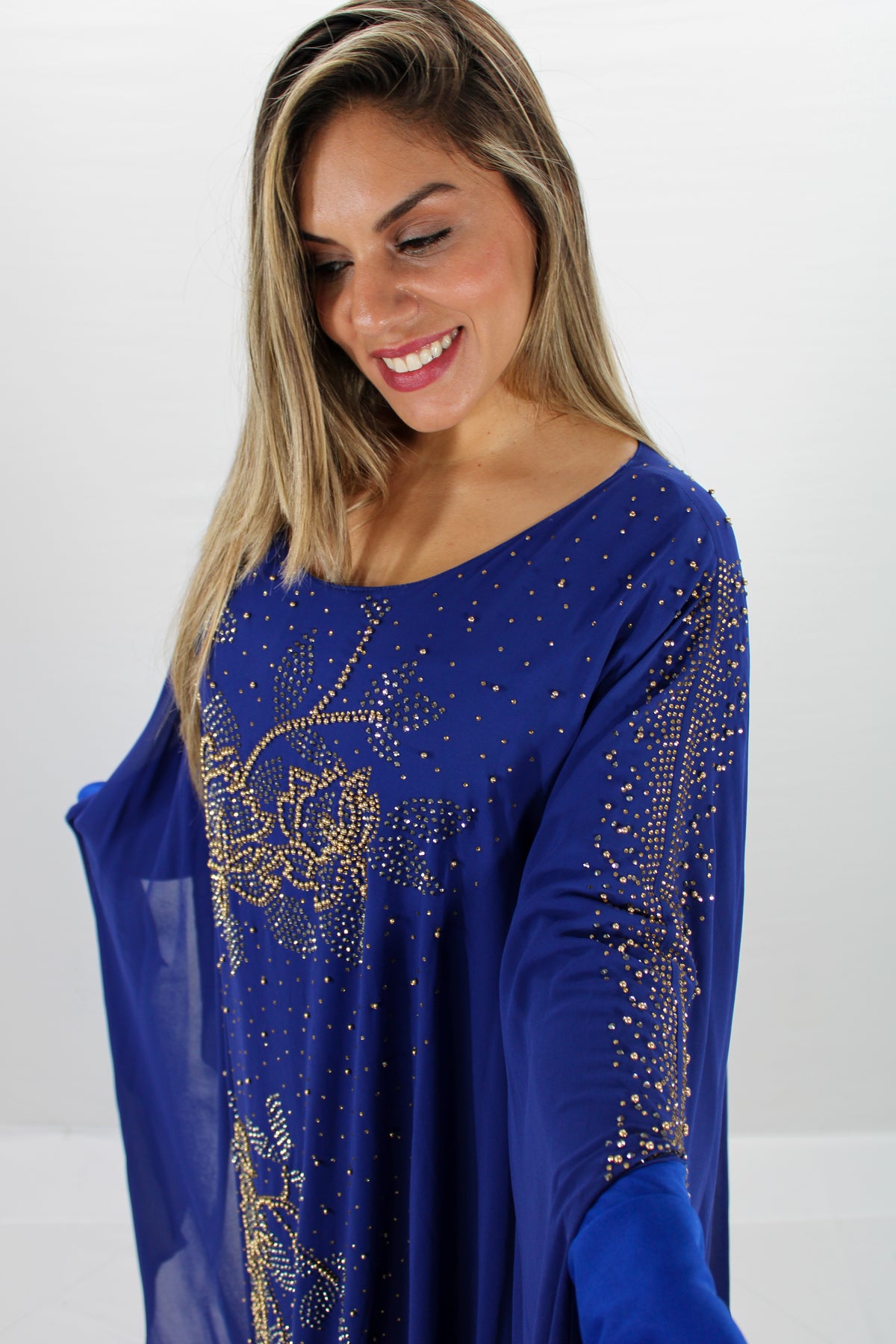 Amina Abaya