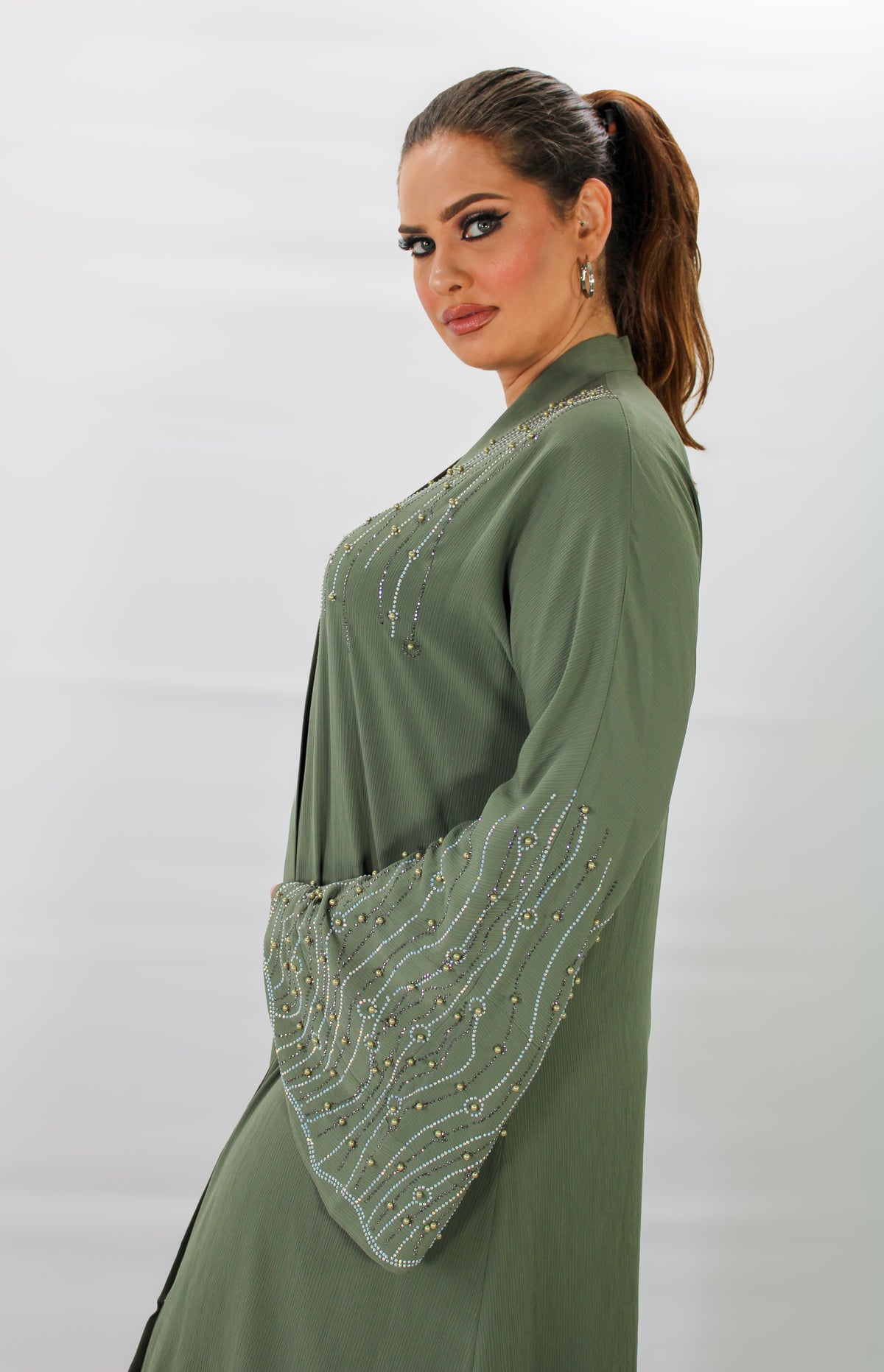 Shams Abaya