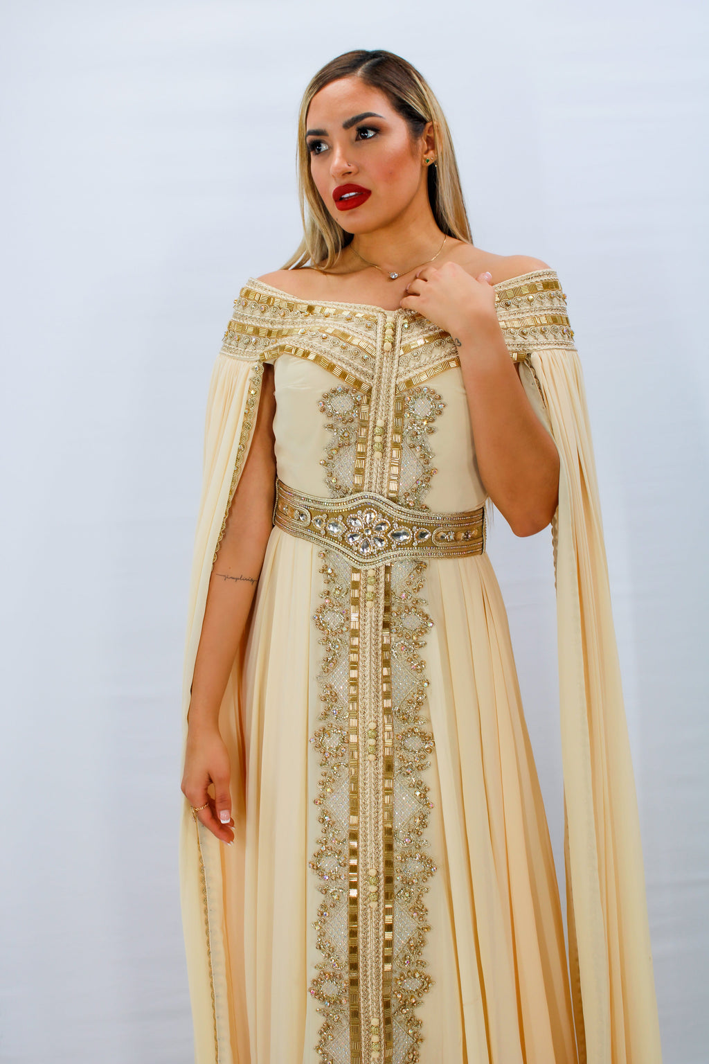 Raya Kaftan