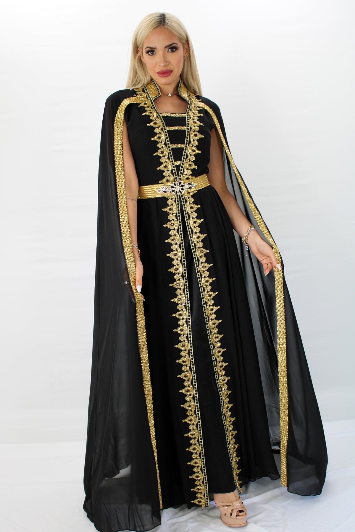 Cyrine Kaftan