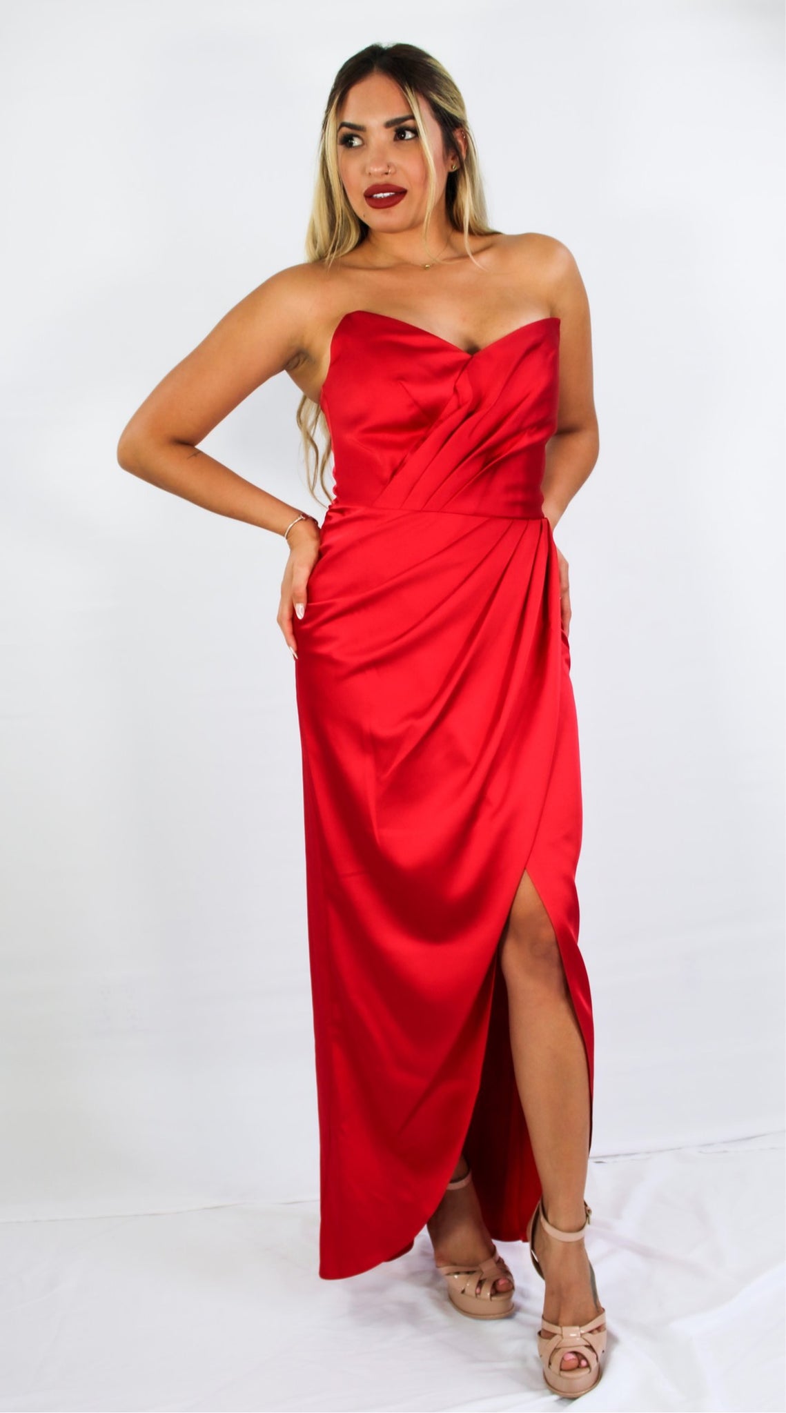 Jessica rabbit dress – Aries Shopping